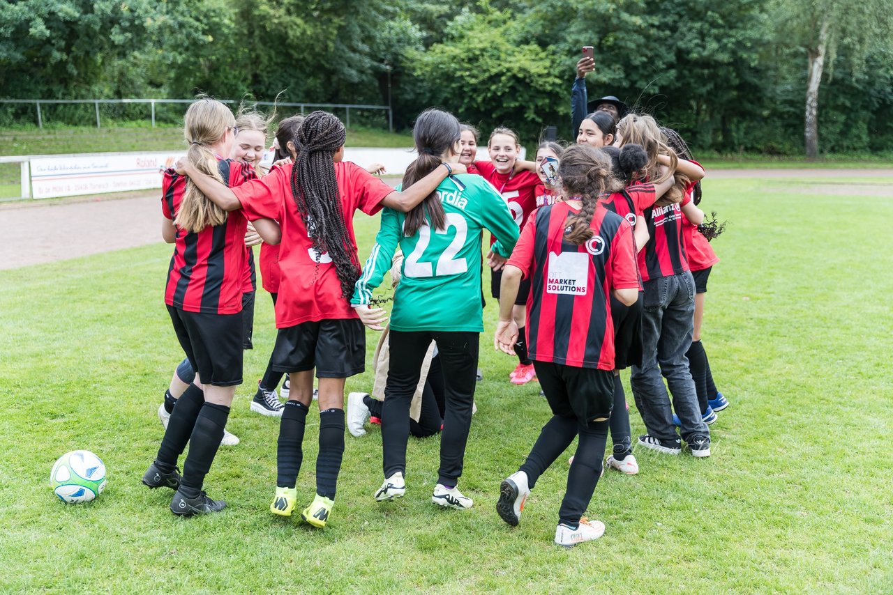 Bild 203 - Loewinnen Cup